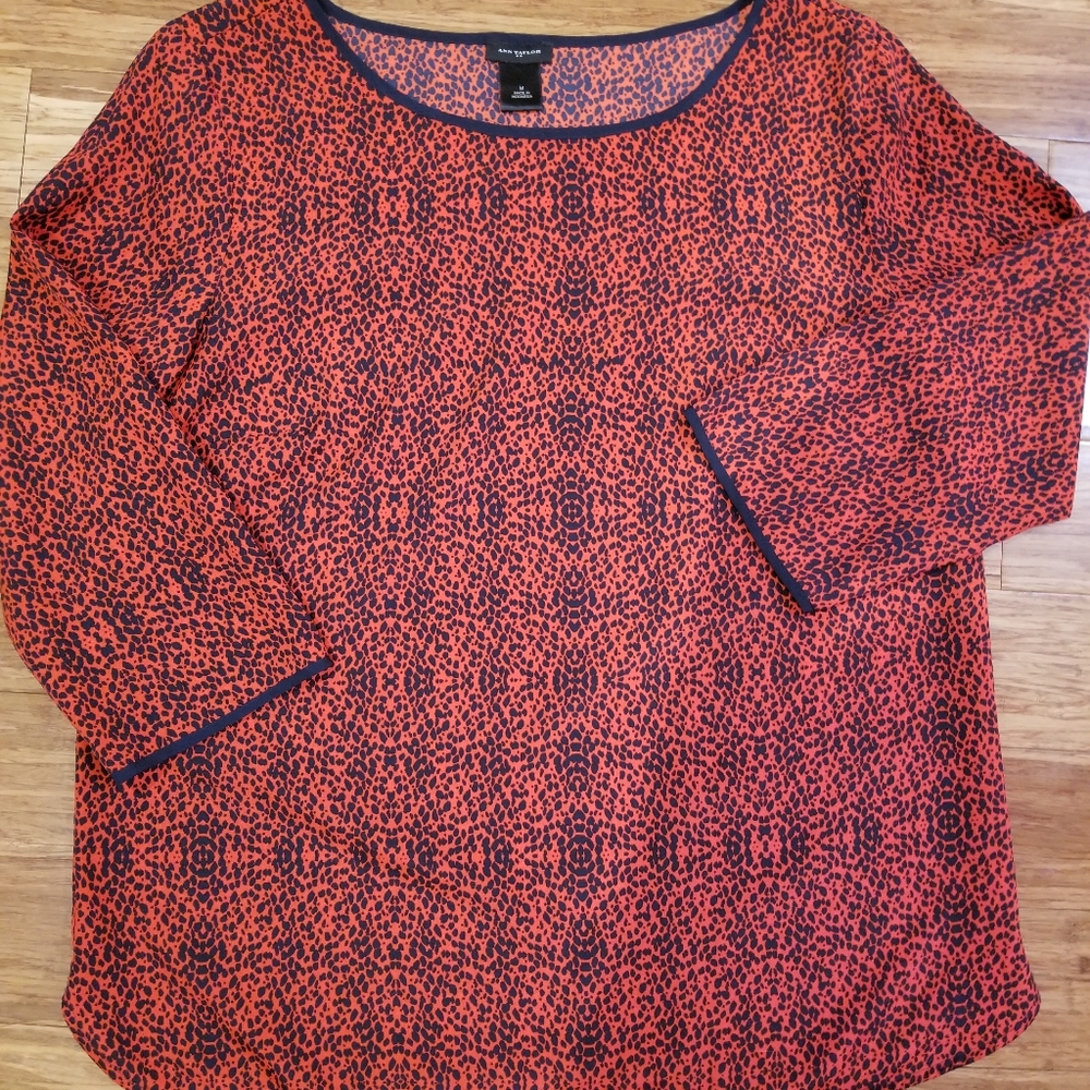 Ann Taylor blouse Medium